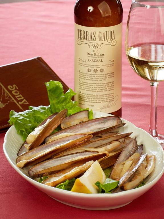 Pension Restaurante Sony Melide Εξωτερικό φωτογραφία