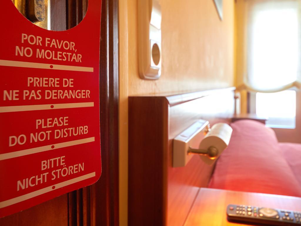 Pension Restaurante Sony Melide Εξωτερικό φωτογραφία